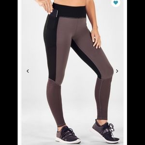 Fabletics Salar Mesh Powerhold Leggings, Small